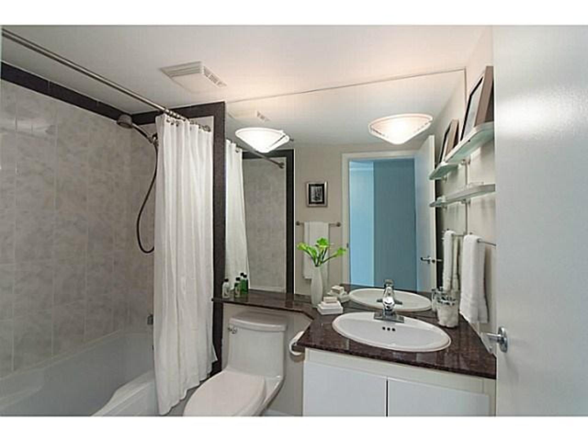 Bathroom at 503 - 1050 BURRARD, Downtown VW, Vancouver West