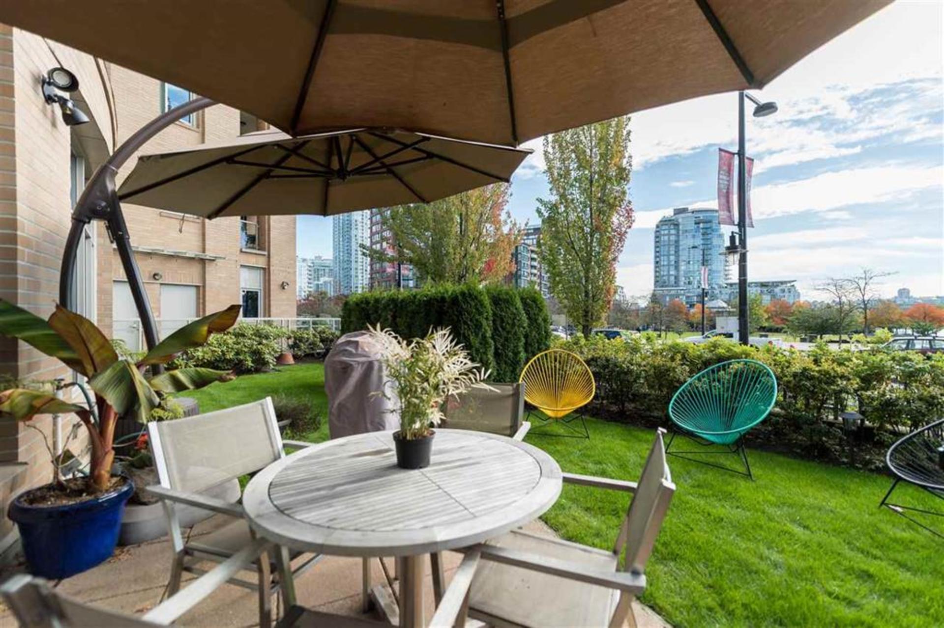 262133476-1 at 103 - 388 Drake, Yaletown, Vancouver West