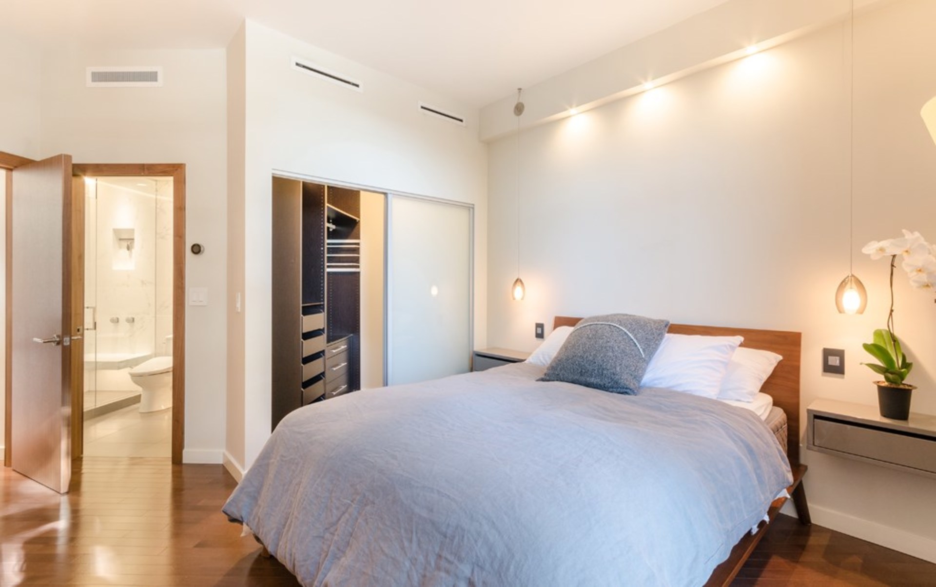 262133476-12 at 103 - 388 Drake, Yaletown, Vancouver West