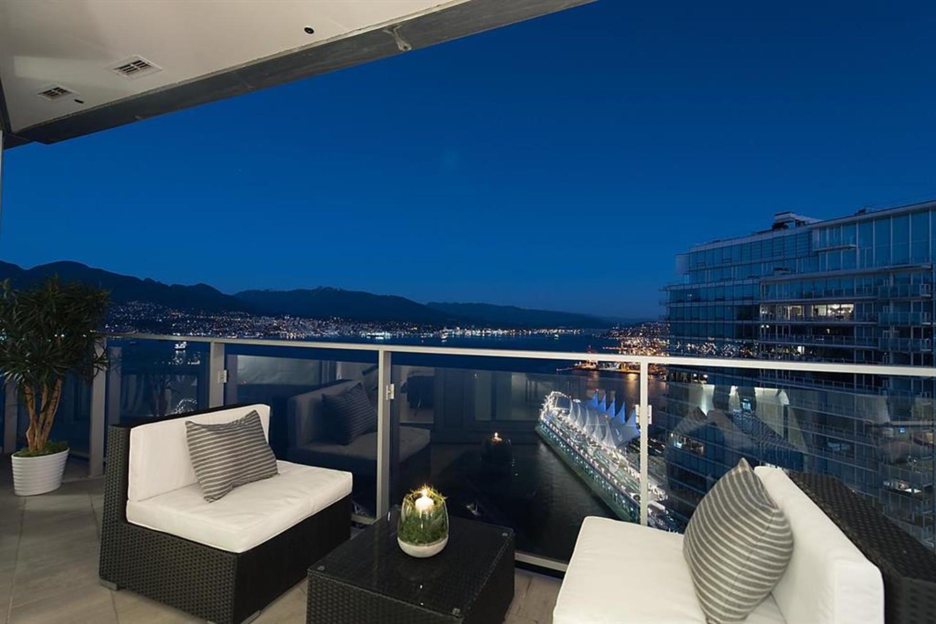 262039335-17 at 3904 - 1077 Cordova, Coal Harbour, Vancouver West