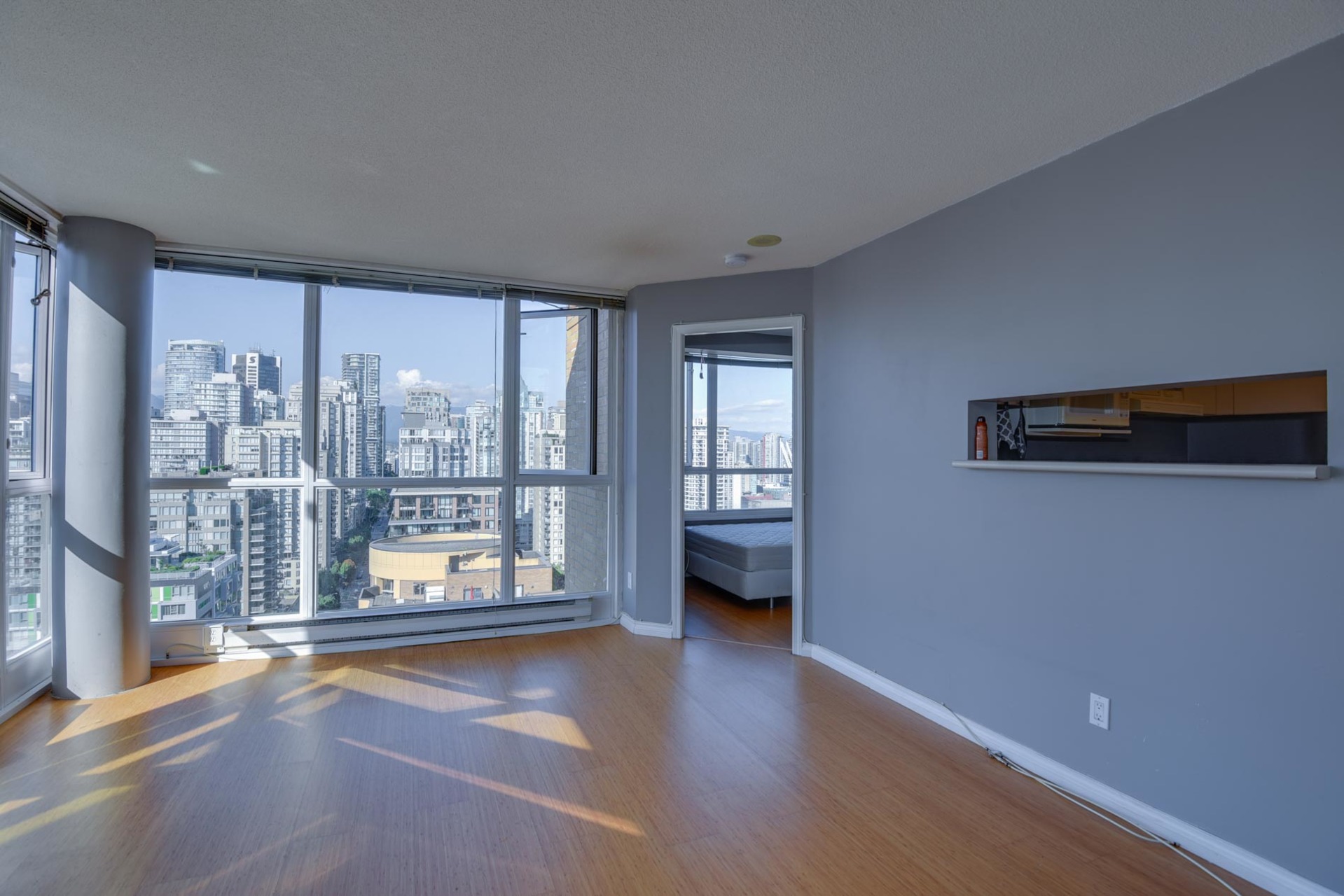 2-1-of-1 at 2303 - 1188 Richards Street, Yaletown, Vancouver West