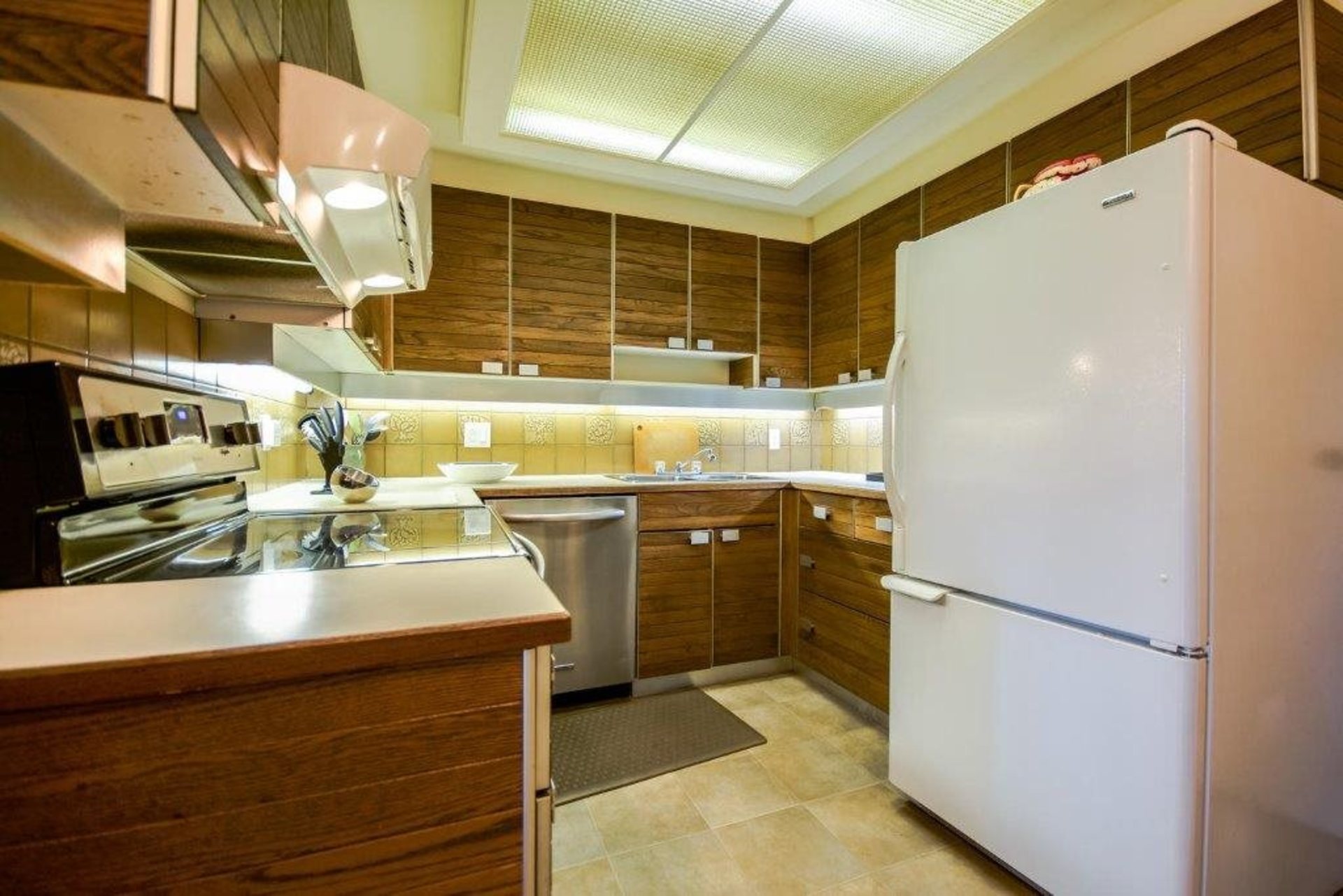 262082717-11 at 101 - 738 Broughton Street, West End VW, Vancouver West