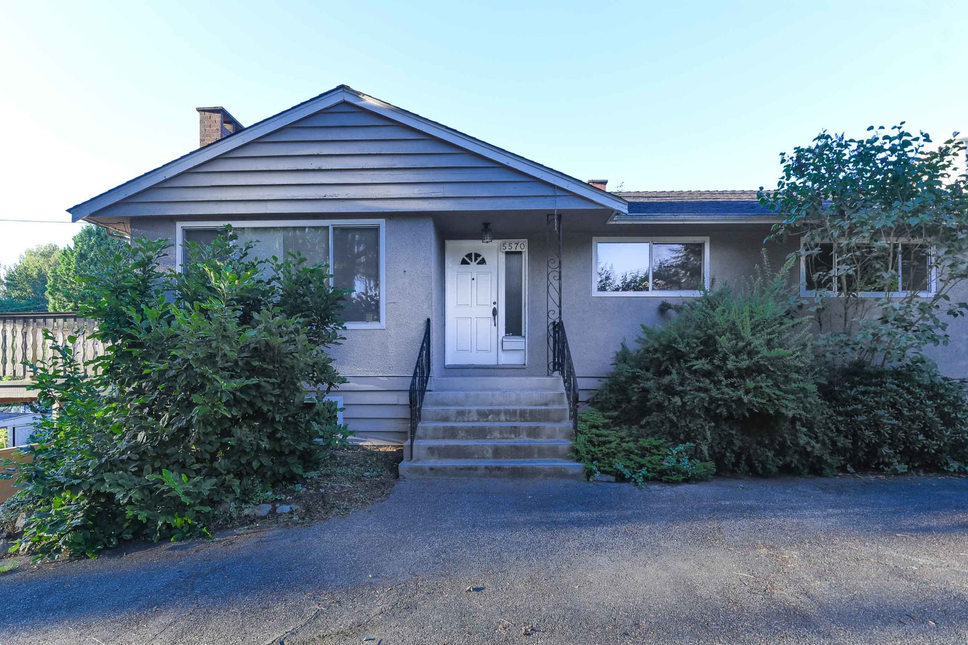 21 at 5570 Rugby Street, Deer Lake, Burnaby South