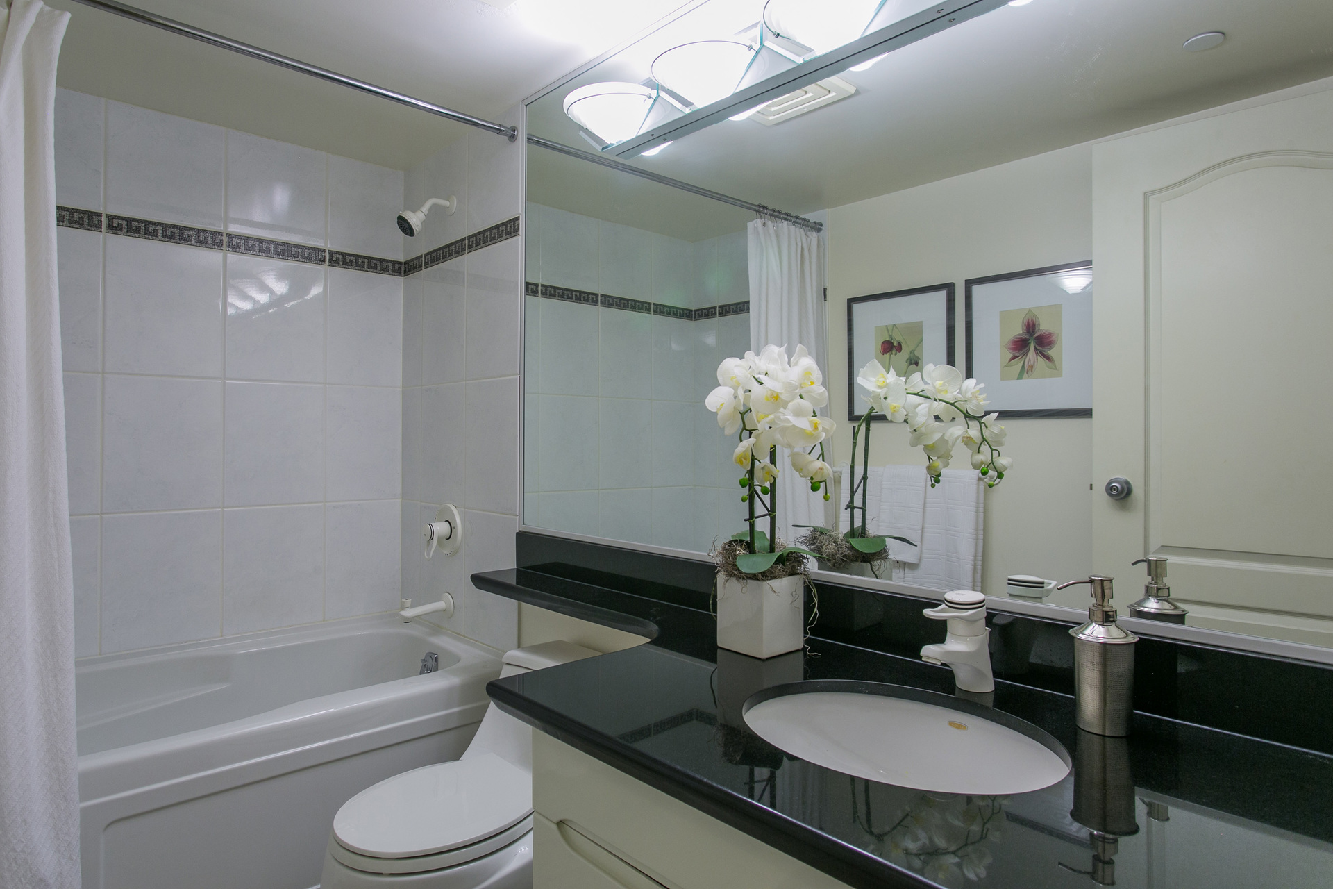 1j6a7490 at 401 - 535 Nicola, Coal Harbour, Vancouver West