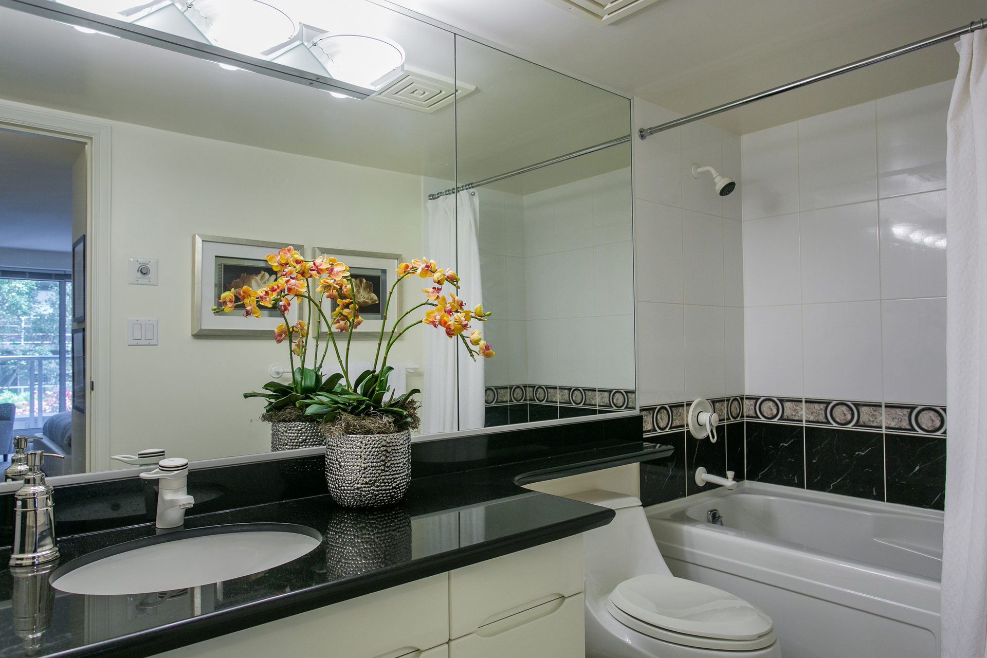 1j6a7508 at 401 - 535 Nicola, Coal Harbour, Vancouver West