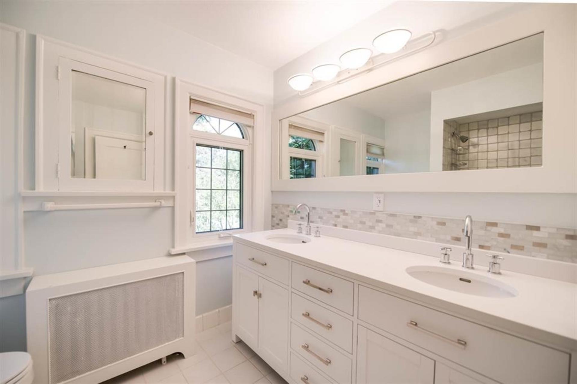 262326853-9 at 1390 King Edward Avenue, Shaughnessy, Vancouver West