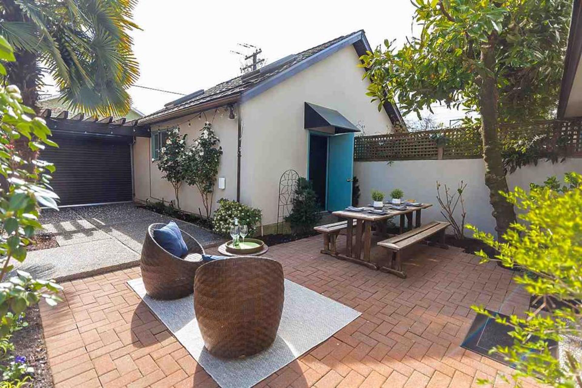 262378912-14 at 1756 15 Th Avenue, Fairview VW, Vancouver West