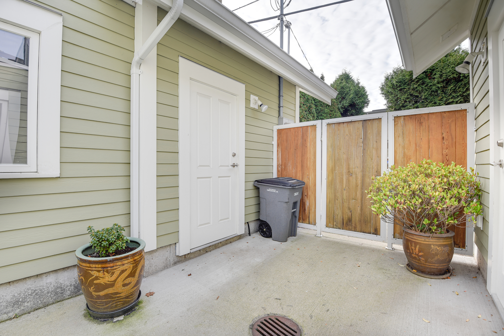 10 at 1327 Maple Street, Kitsilano, Vancouver West