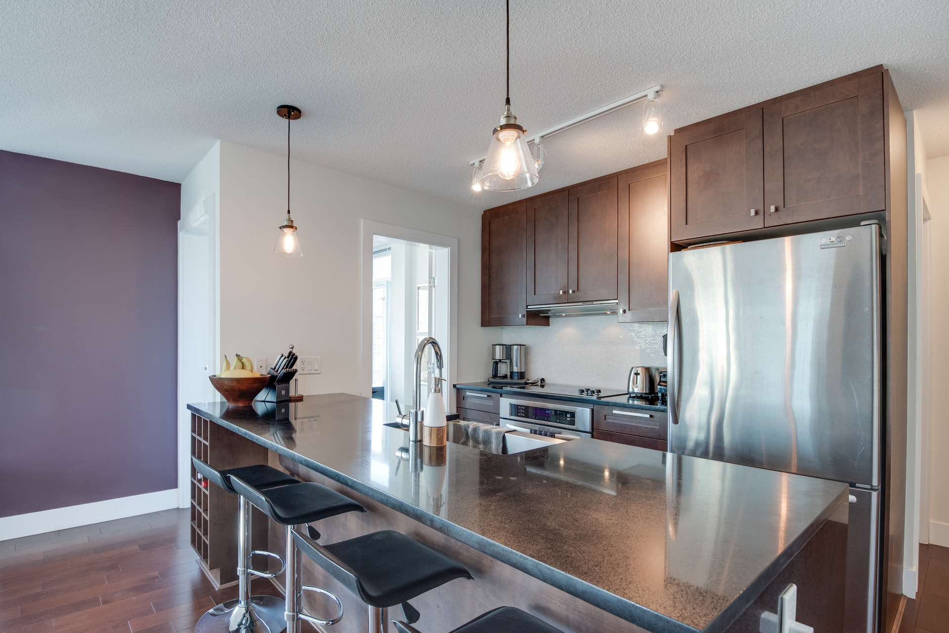 11 at 2203 - 888 Homer Street, Yaletown, Vancouver West