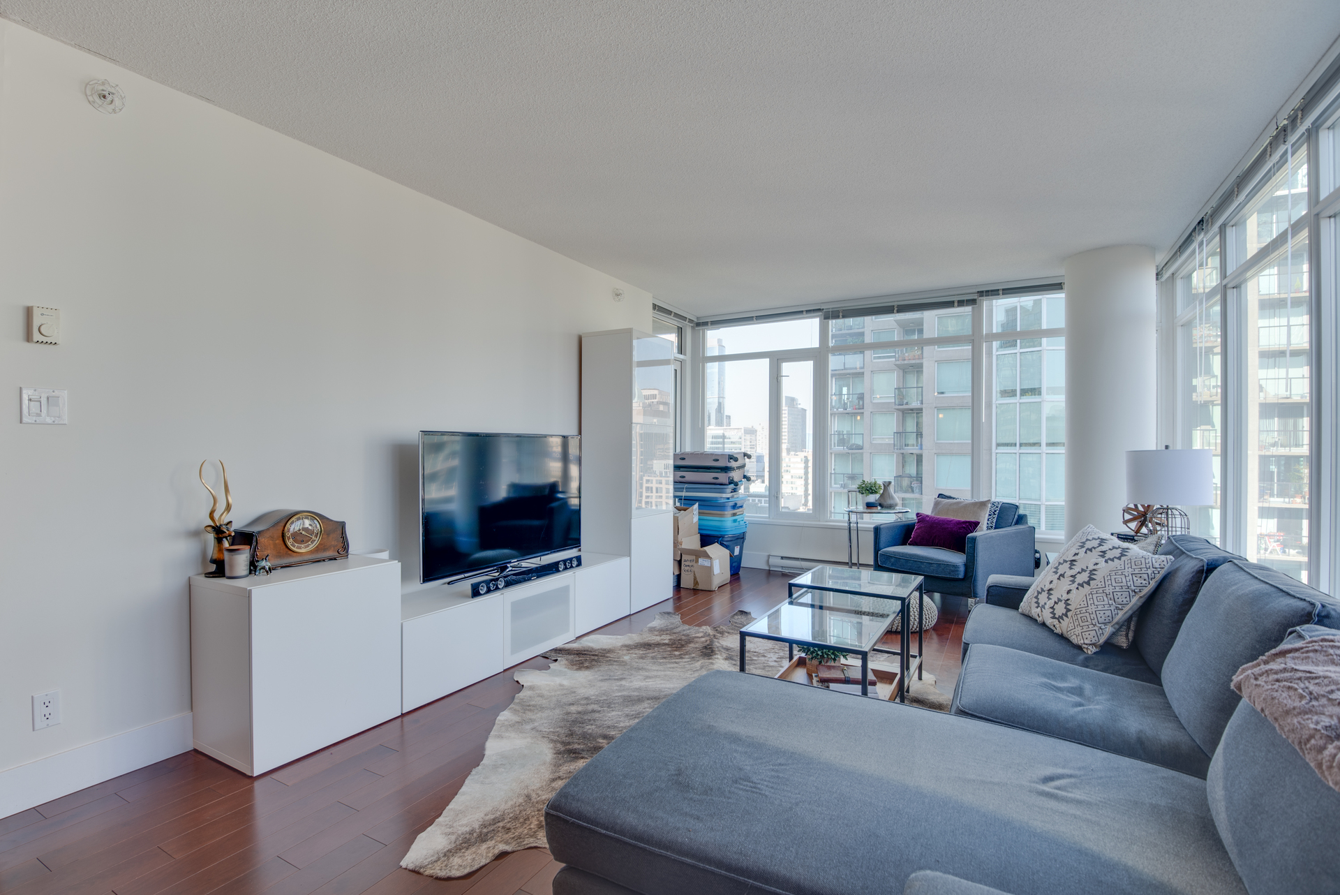 4 at 2203 - 888 Homer Street, Yaletown, Vancouver West