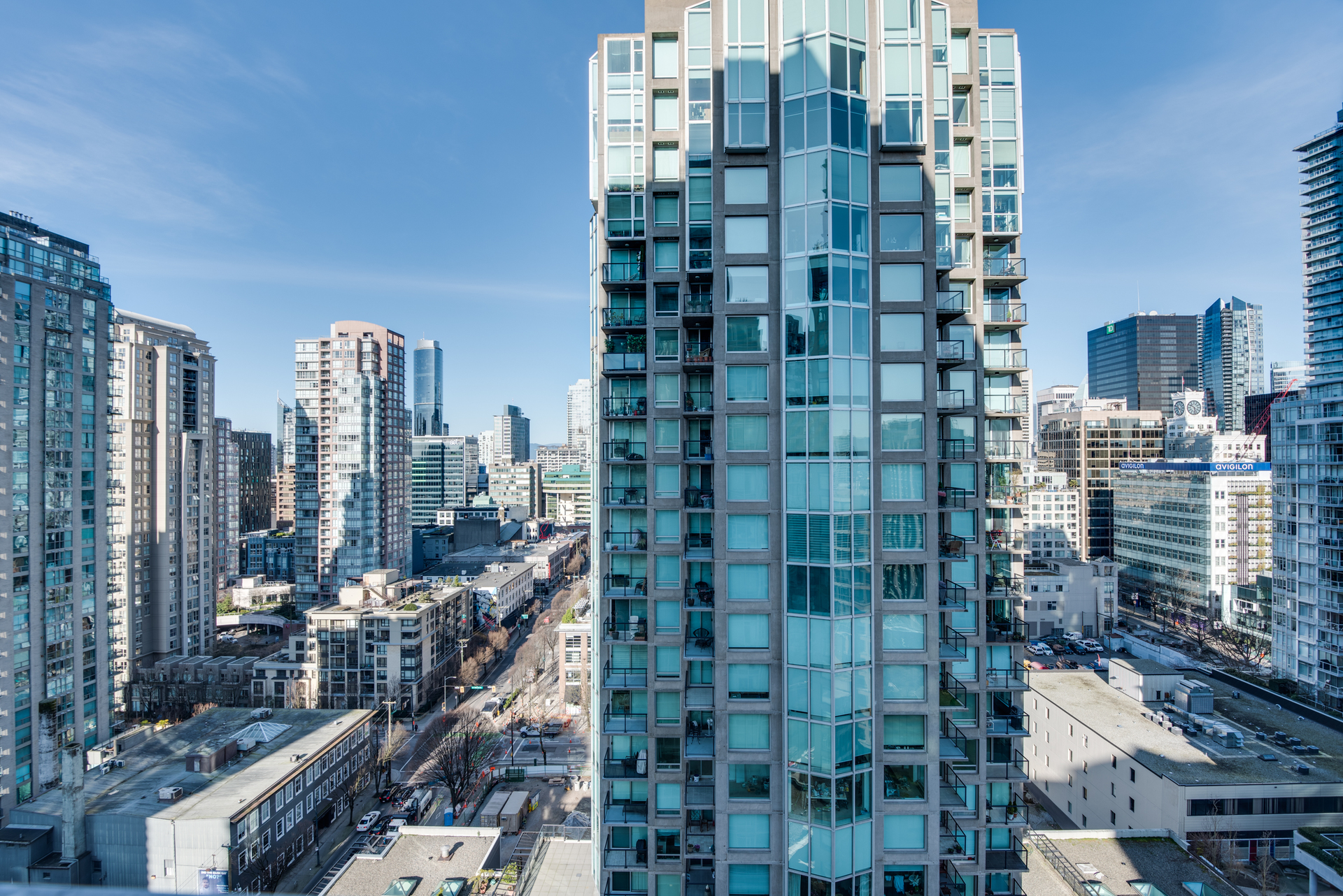 7 at 2203 - 888 Homer Street, Yaletown, Vancouver West