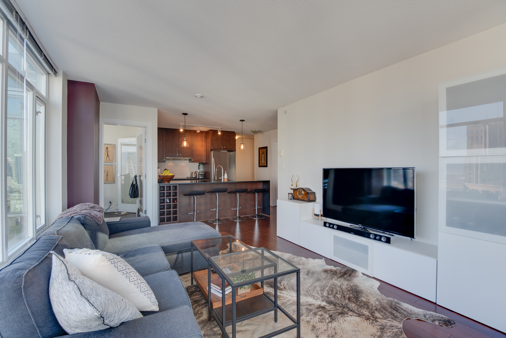 8 at 2203 - 888 Homer Street, Yaletown, Vancouver West