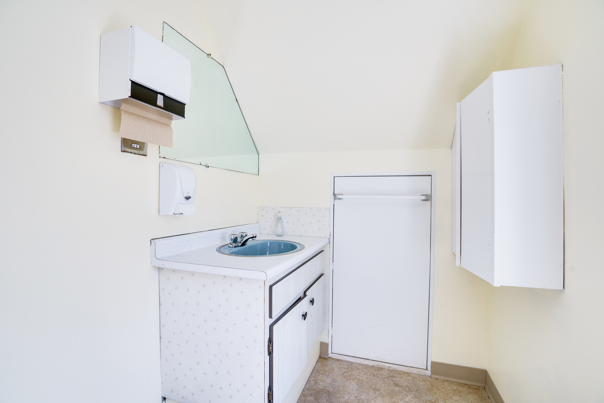 1-12 at 233 15th Avenue, Mount Pleasant VW, Vancouver West