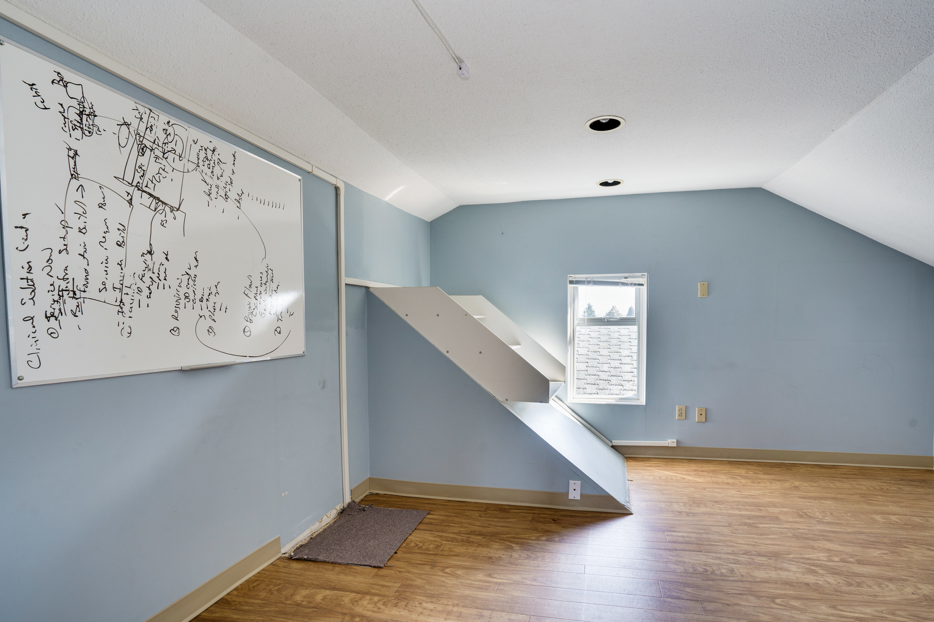 1-13 at 233 15th Avenue, Mount Pleasant VW, Vancouver West