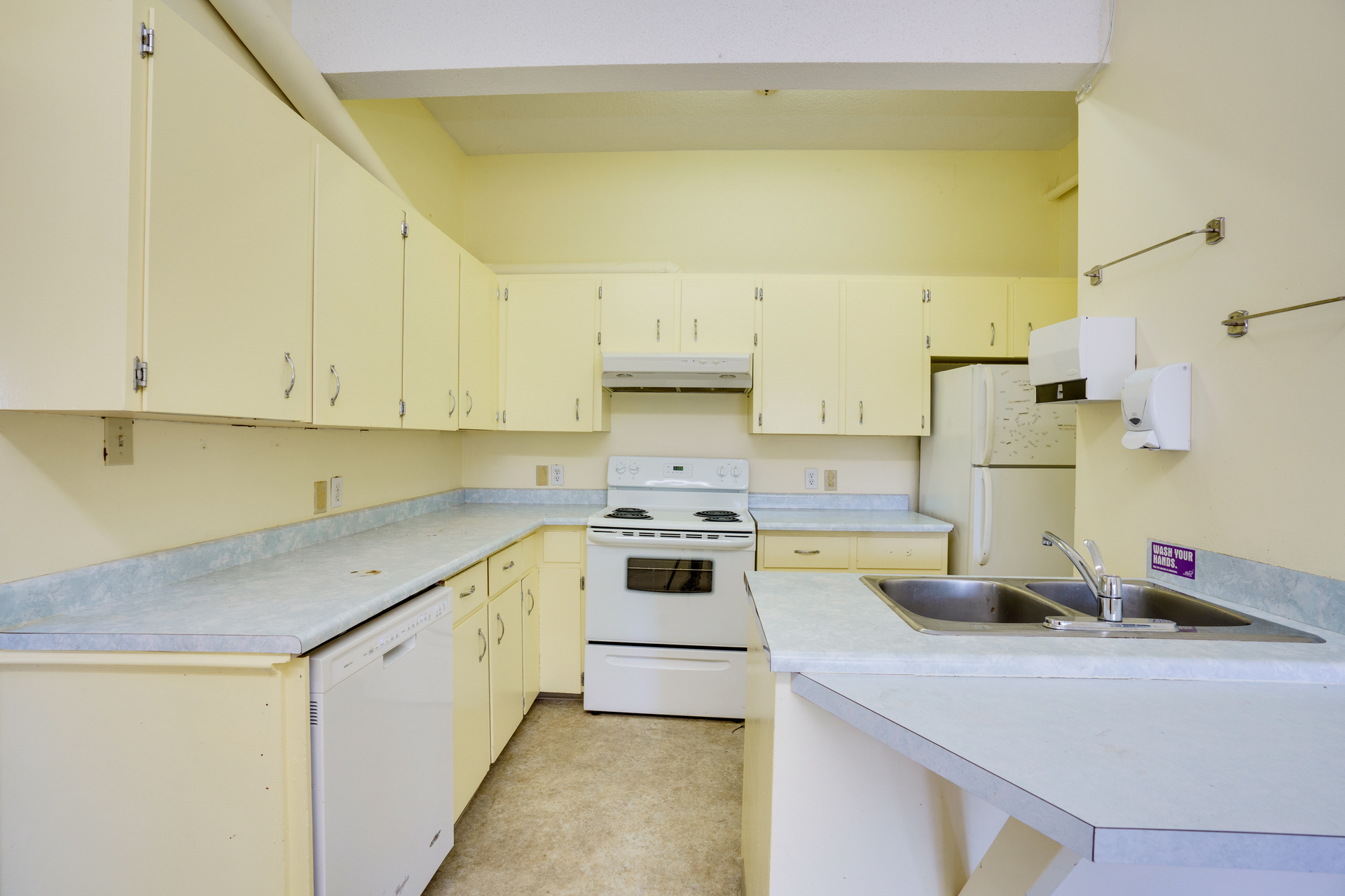 1-5 at 233 15th Avenue, Mount Pleasant VW, Vancouver West