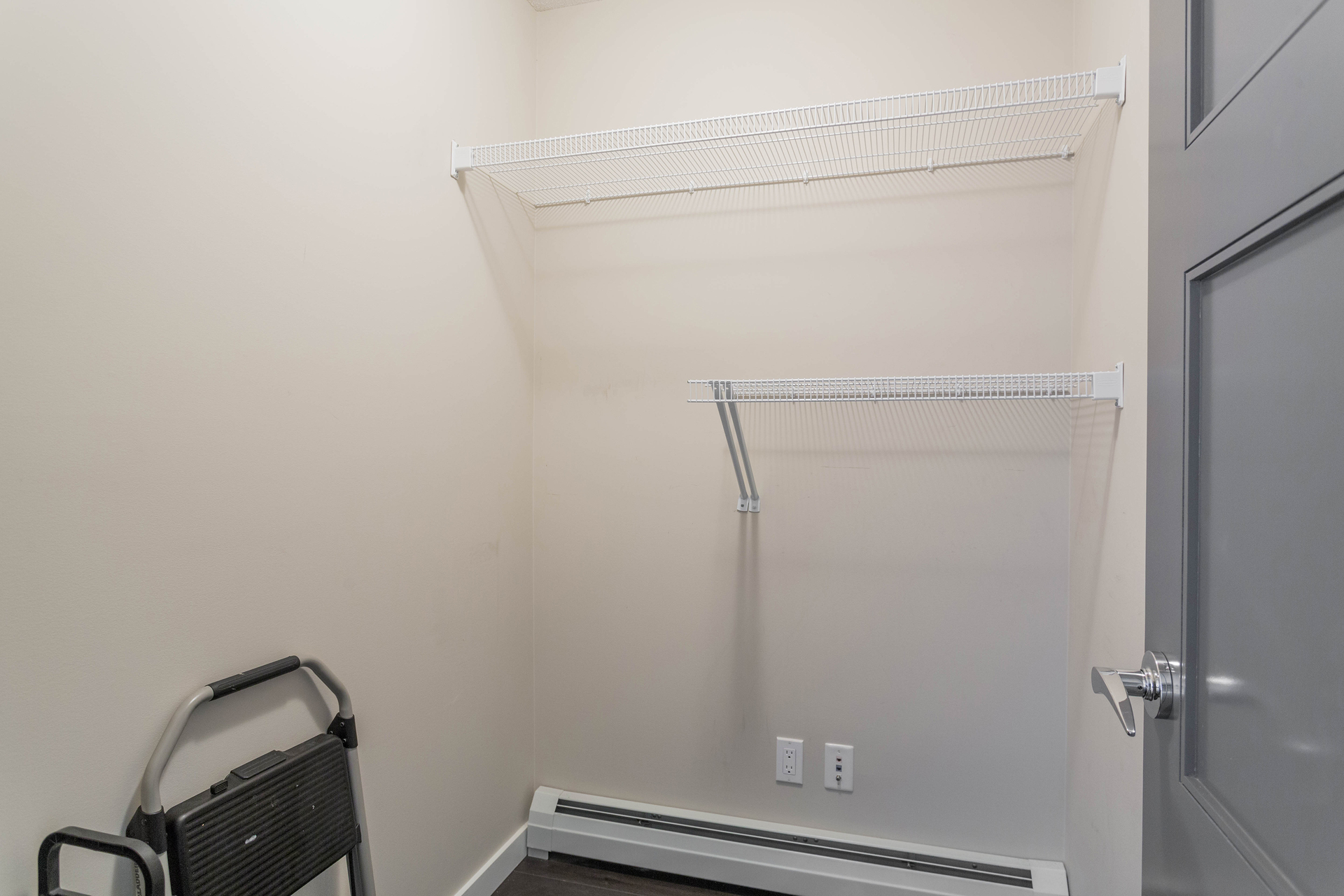 1j6a6921 at 356 - 168 1st, False Creek, Vancouver West