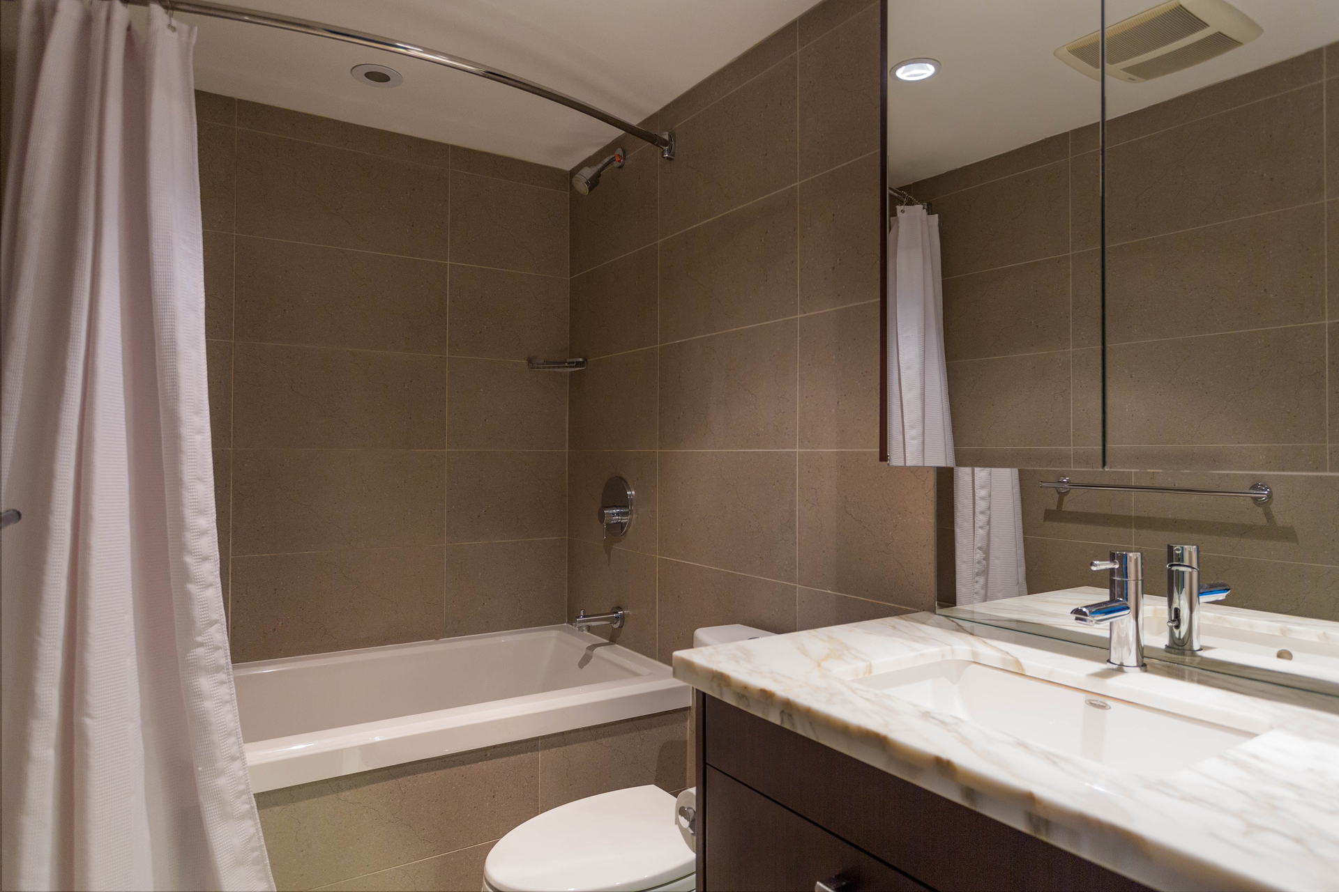 1j6a6941 at 356 - 168 1st, False Creek, Vancouver West