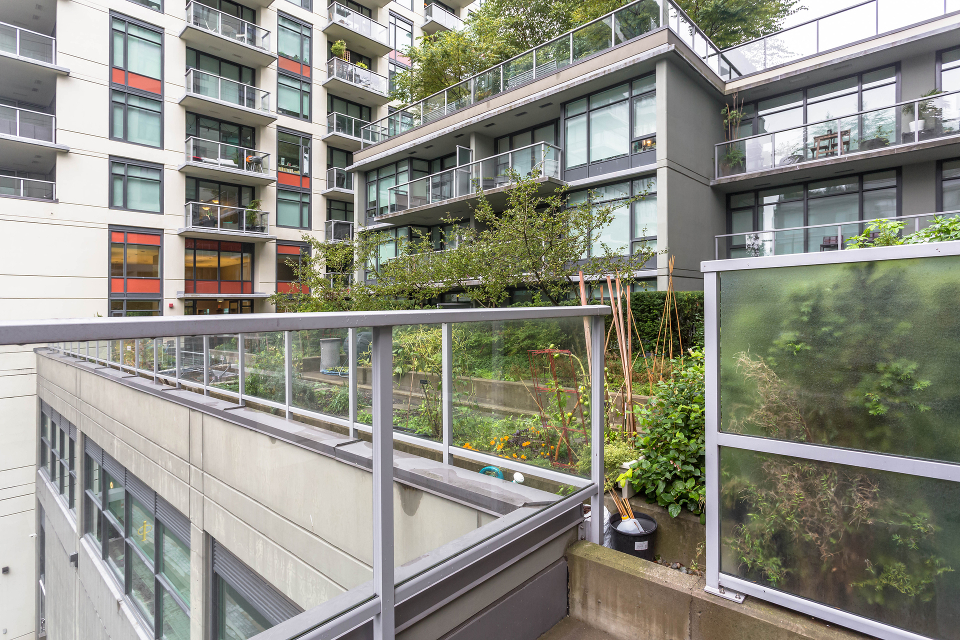 1j6a6950 at 356 - 168 1st, False Creek, Vancouver West