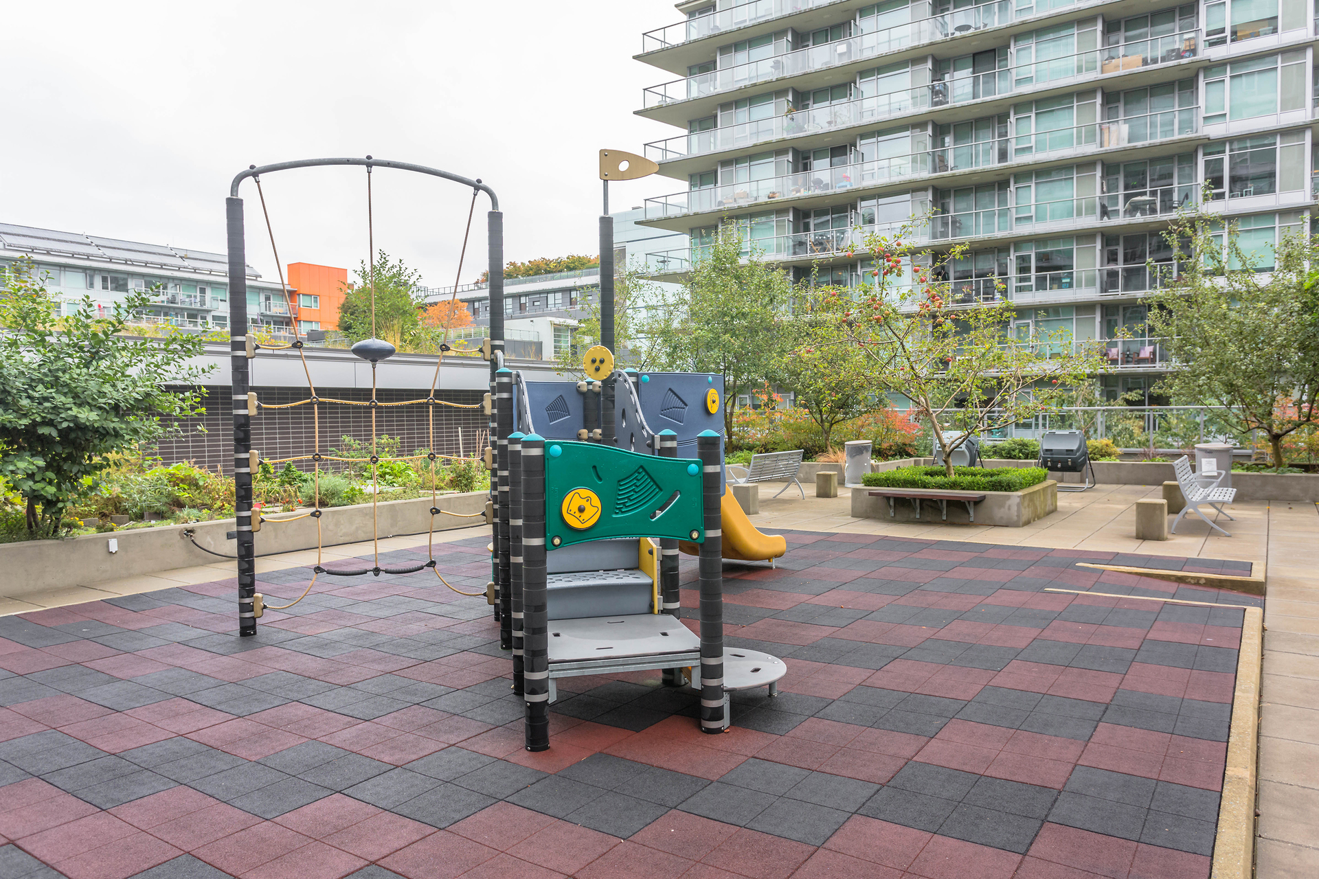 1j6a6954 at 356 - 168 1st, False Creek, Vancouver West