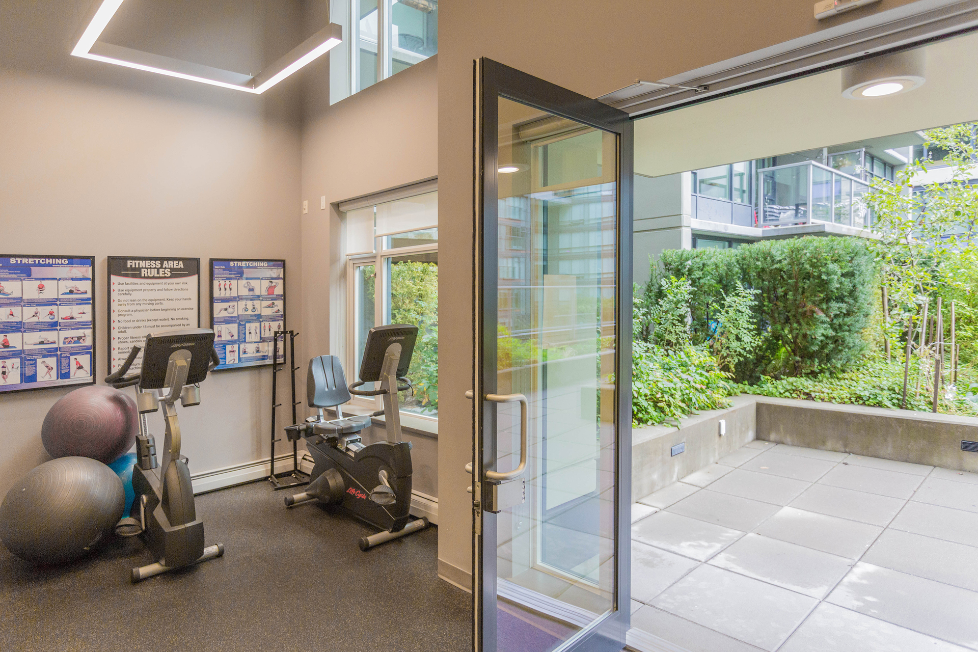 1j6a6961 at 356 - 168 1st, False Creek, Vancouver West