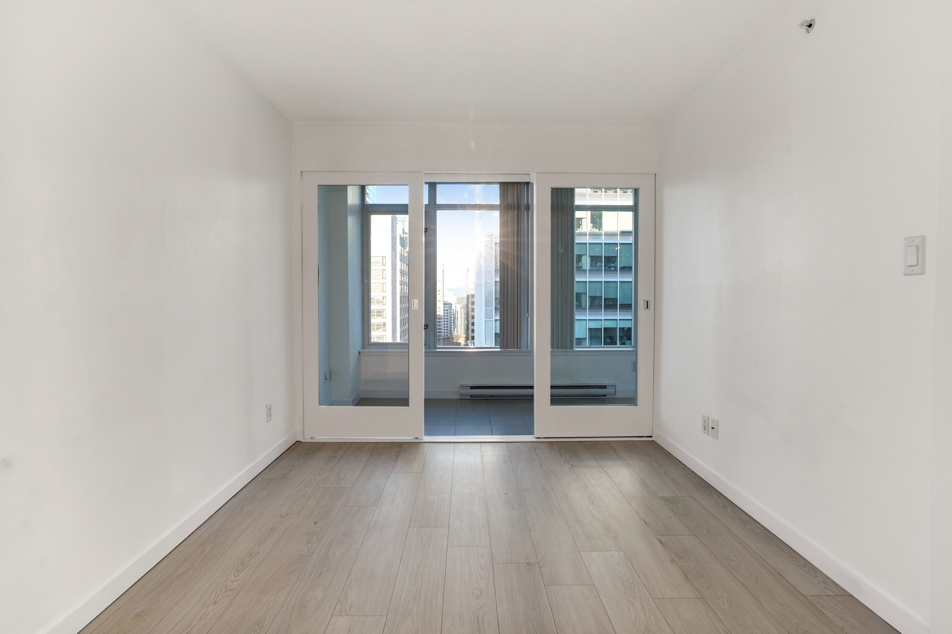 9 at 2702 - 610 Granville, Downtown VW, Vancouver West