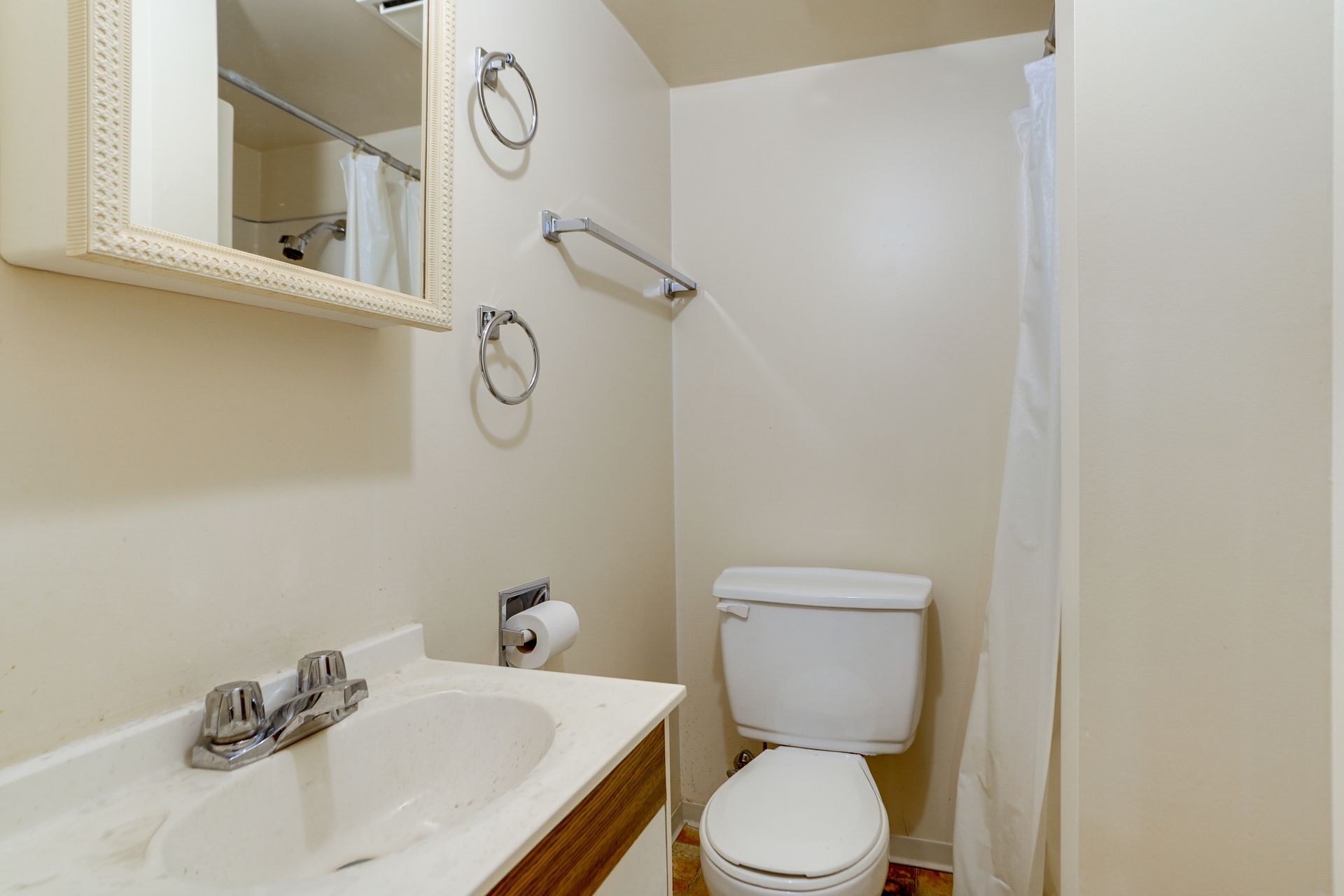 12 at 3355 12th Avenue, Kitsilano, Vancouver West