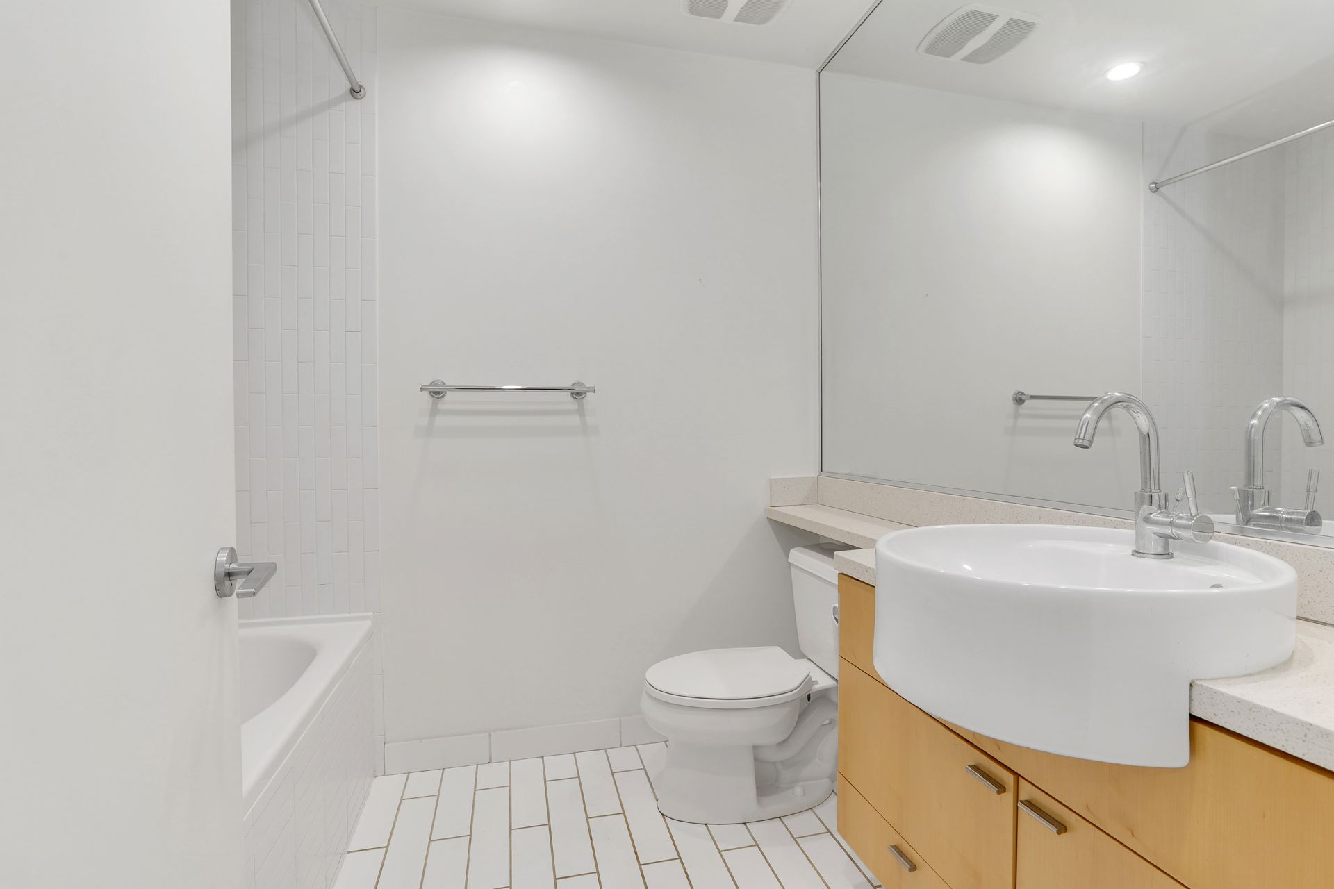 11 at 203 - 345 Water Street, Gastown, Vancouver West