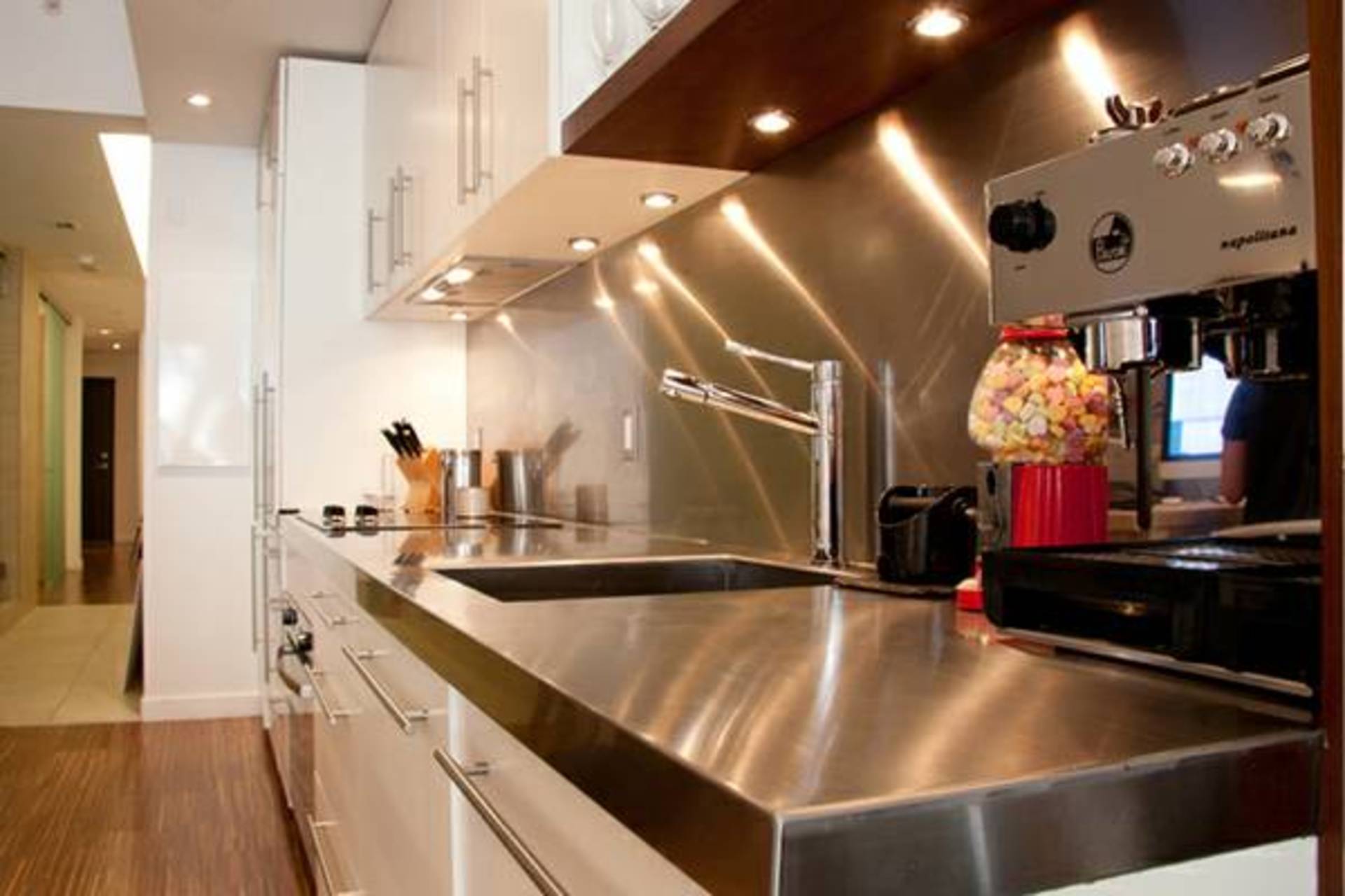 36 WATER STREET, Downtown VW, Vancouver West 