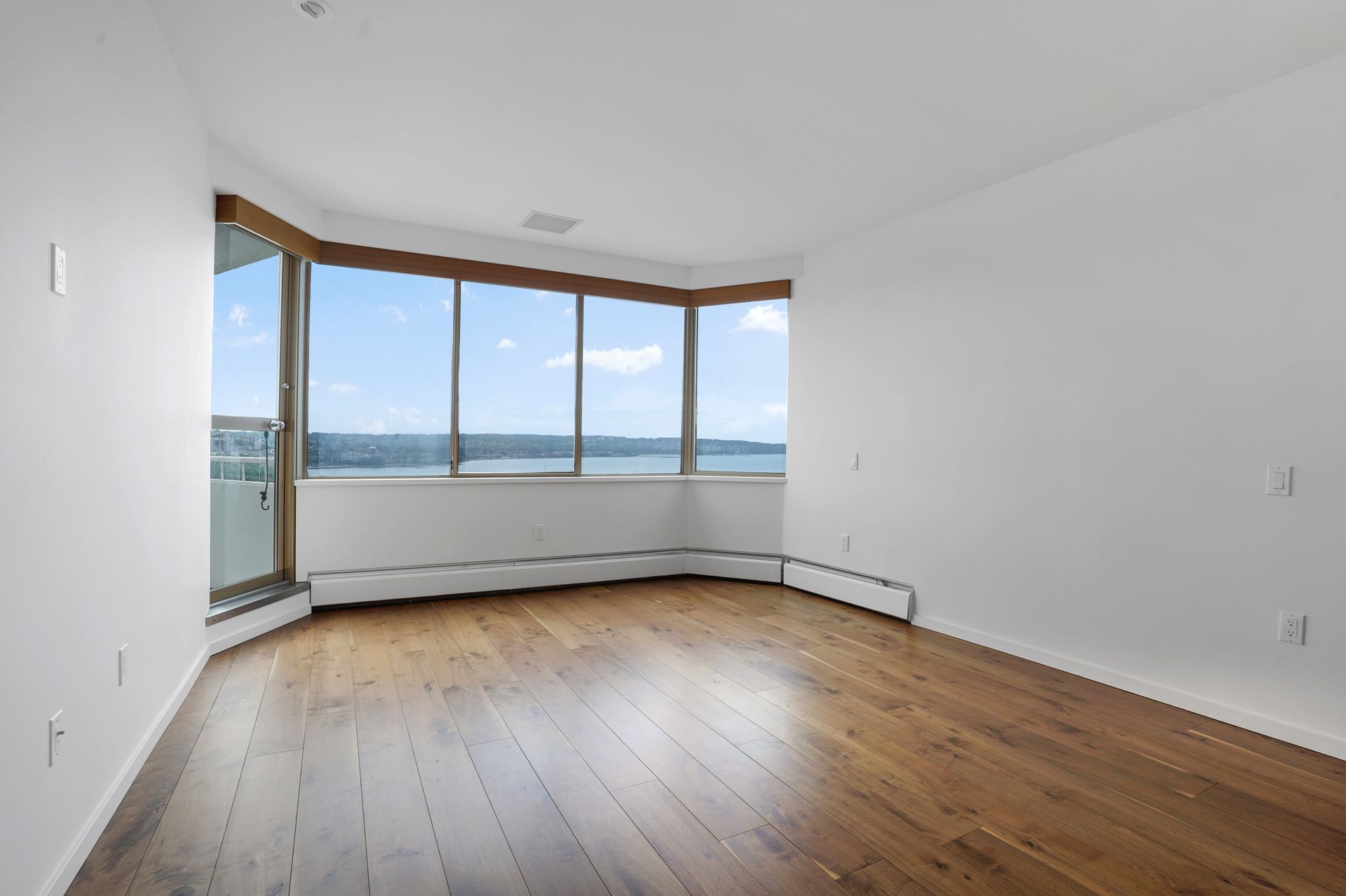 24 at 2401 - 1600 Beach Avenue, West End VW, Vancouver West