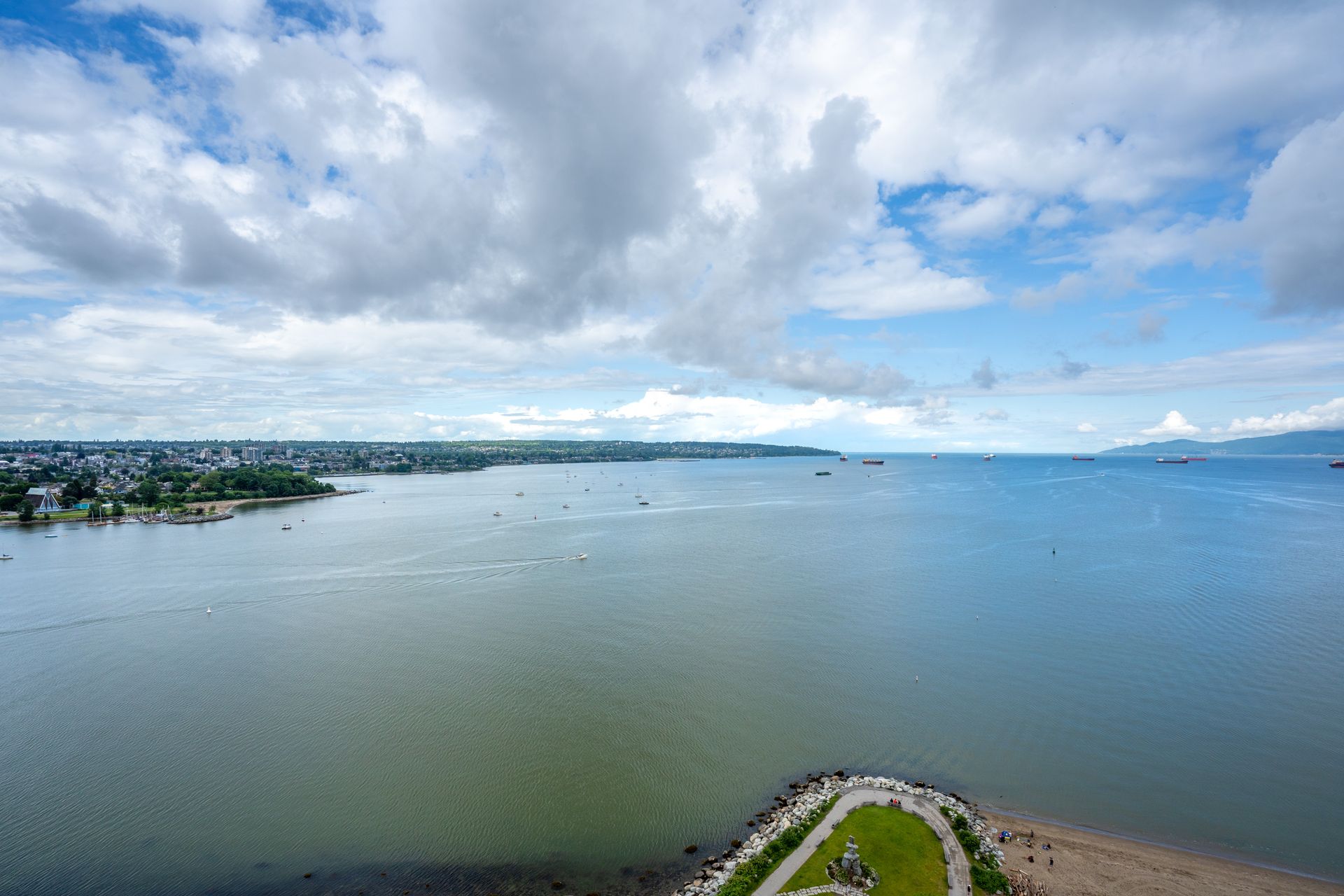 38 at 2401 - 1600 Beach Avenue, West End VW, Vancouver West