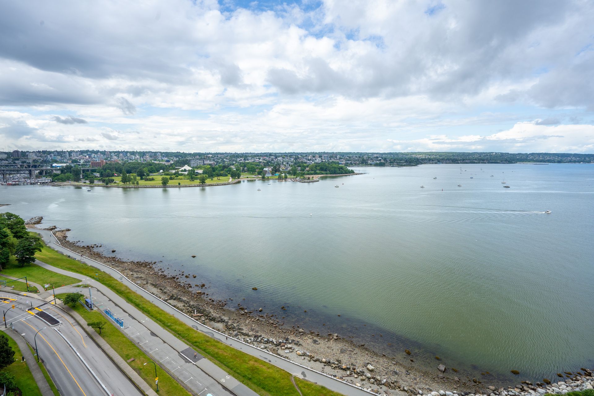 39 at 2401 - 1600 Beach Avenue, West End VW, Vancouver West