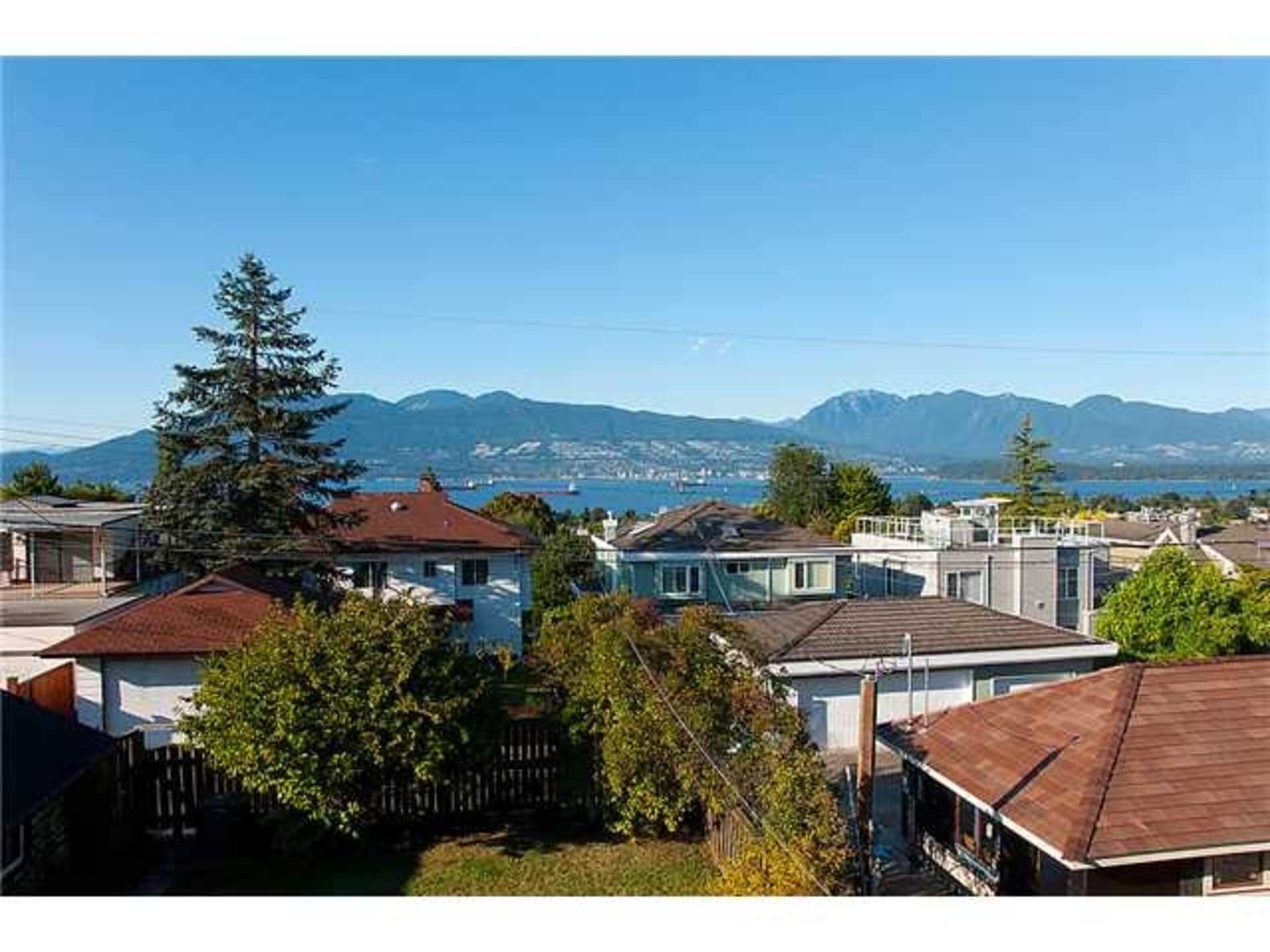 Views at 3961 W13 Ave, Point Grey, Vancouver West