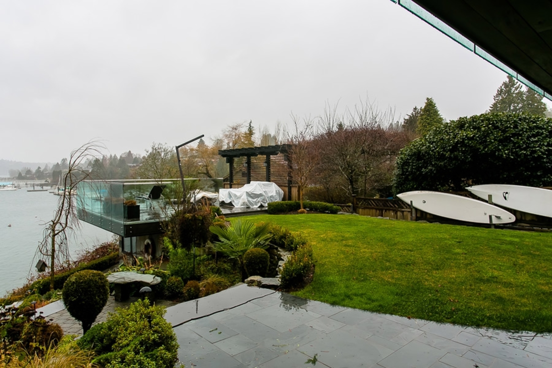 Garden at 4497 STONEHAVEN AVENUE, Deep Cove, North Vancouver