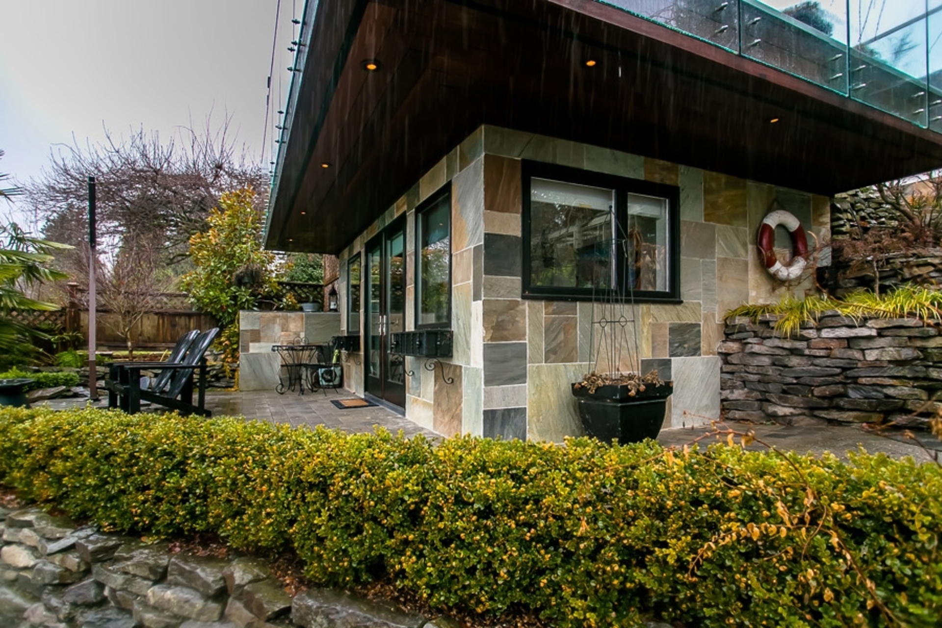 Garden at 4497 STONEHAVEN AVENUE, Deep Cove, North Vancouver