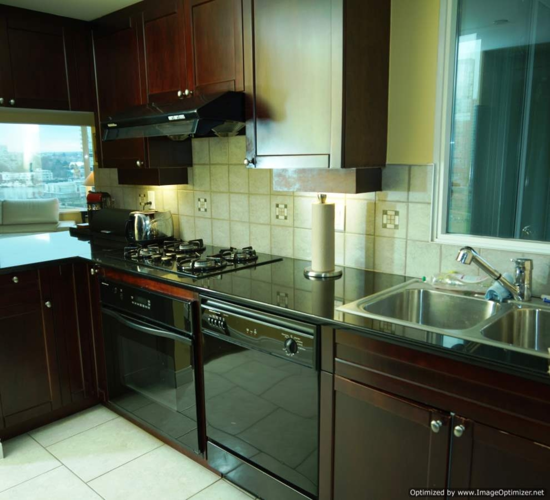 Kitchen at 1005 - 1383 MARINASIDE, Yaletown, Vancouver West