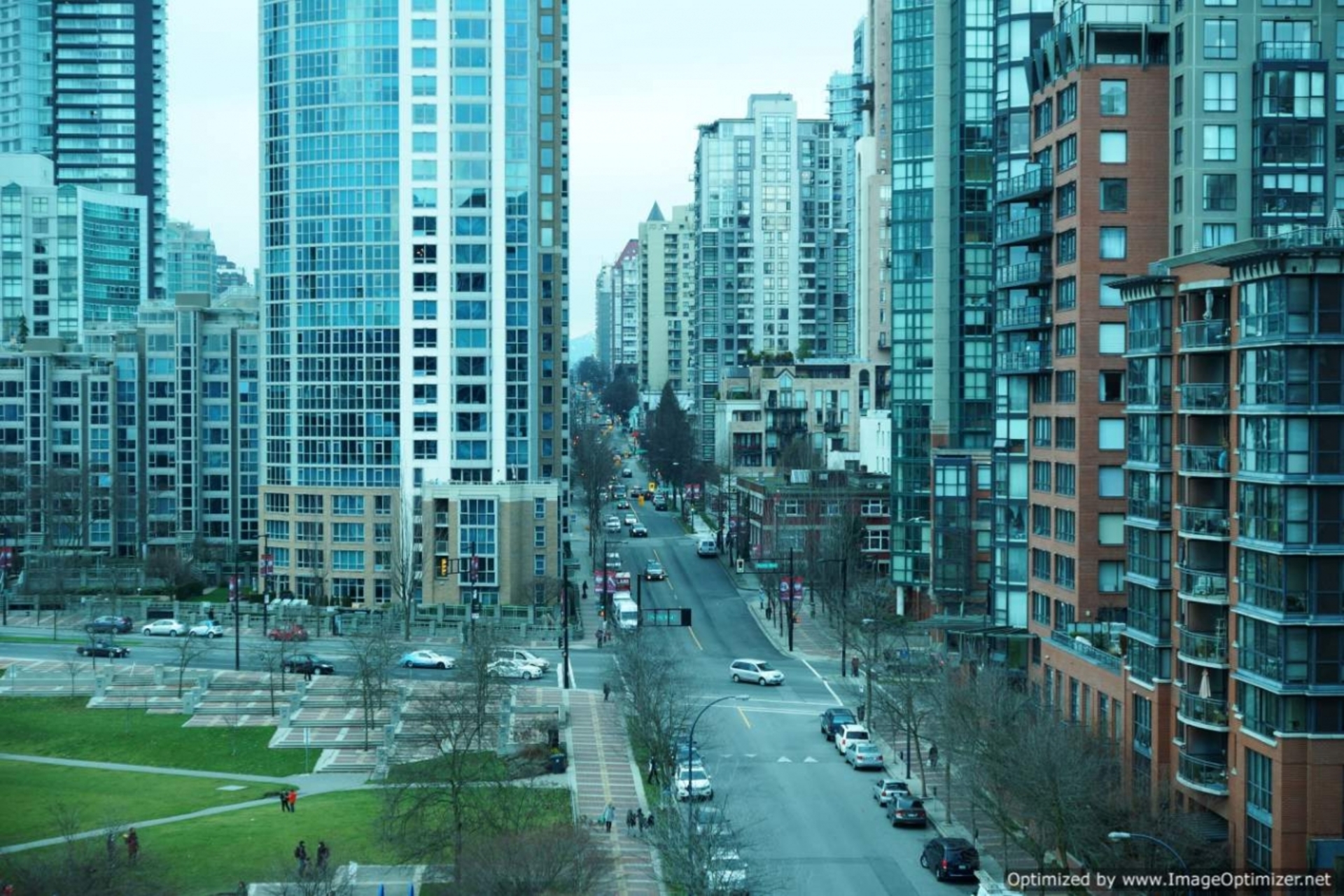 View at 1005 - 1383 MARINASIDE, Yaletown, Vancouver West