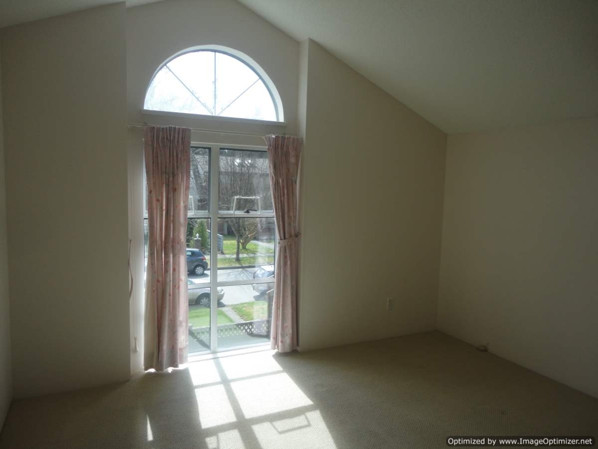 Room at 4679 W 12th, Point Grey, Vancouver West