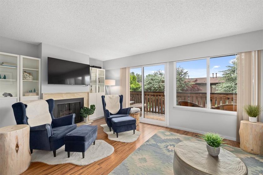 262724097 at 1119 Lilooet, North Vancouver