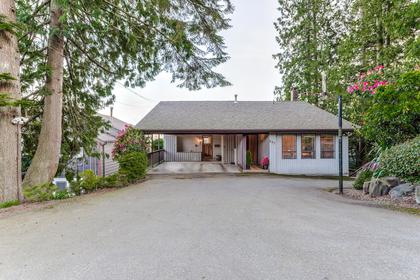 842-Esquimalt-Avenue-West-Vancouver-360hometours-01s at 842  Avenue, Sentinel Hill, West Vancouver