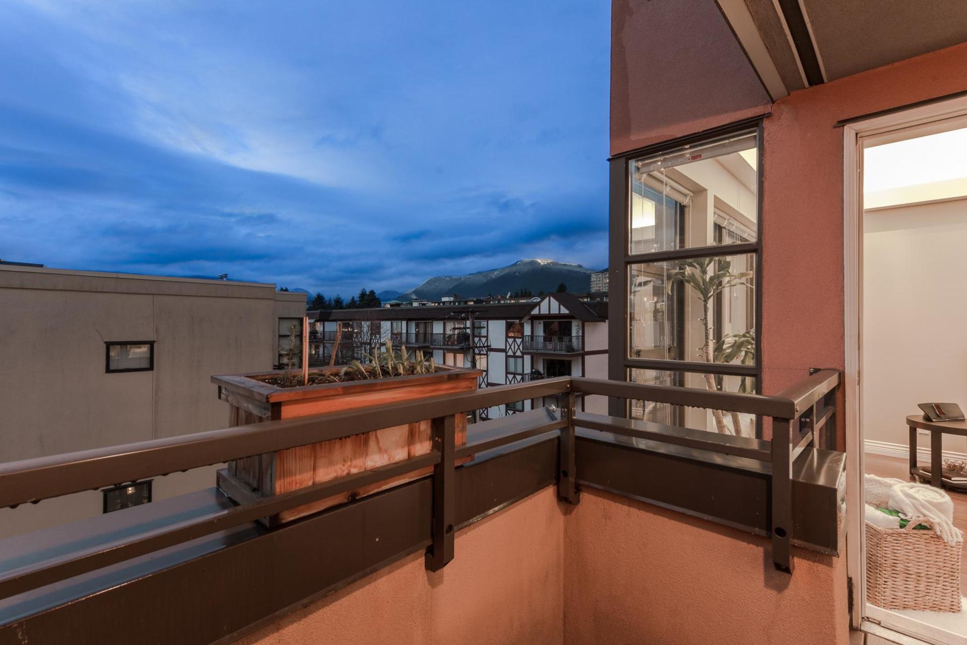 505-345-Lonsdale-Avenue-North-Vancouver-360hometours-15s at 505 - 345 Lonsdale Avenue, Lower Lonsdale, North Vancouver