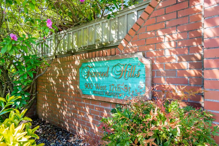 unit-17-900-17th-street-w-north-vancouver-2 at 17 - 900 W 17th Street, Mosquito Creek, North Vancouver