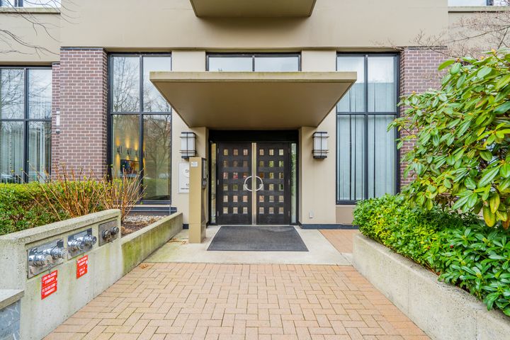 unit-1808-151-2nd-street-west-north-vancouver-3 at 1808 - 151 W 2nd Street, Lower Lonsdale, North Vancouver