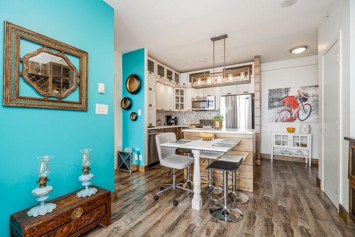 unit-1808-151-2nd-street-west-north-vancouver-8 at 1808 - 151 W 2nd Street, Lower Lonsdale, North Vancouver