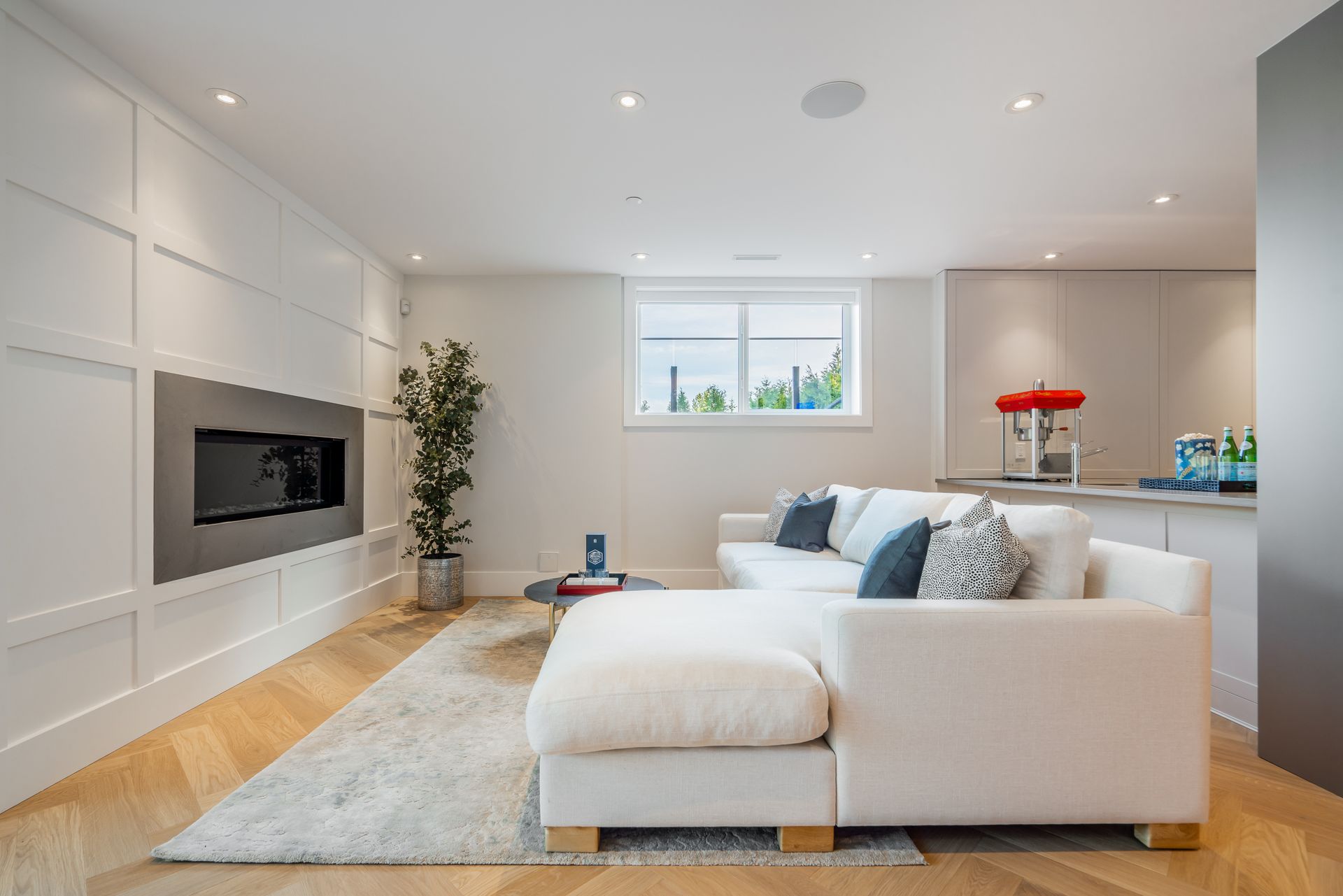 1516-errigal-place-west-vancouver-53 at Address Upon Request, Canterbury WV, West Vancouver