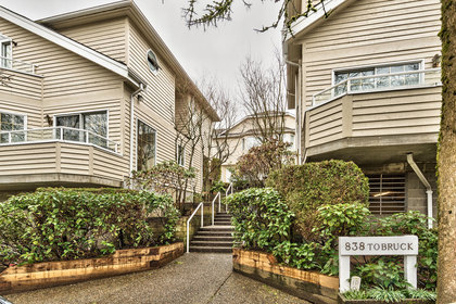 20-838-Tobruck-Ave-North-Vancouver-360hometours-02s at #20 - 838 Tobruck Avenue, Hamilton, North Vancouver
