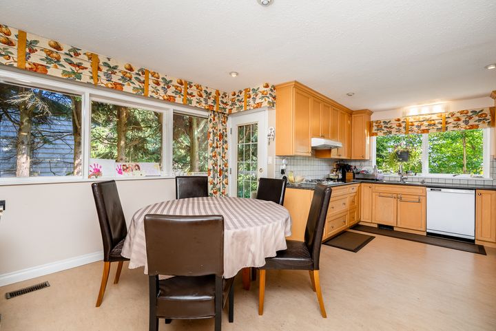 607-barnham-road-west-vancouver-12 at 607 Barnham Road, British Properties, West Vancouver