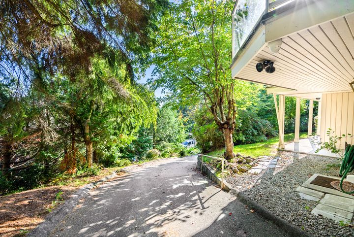 607-barnham-road-west-vancouver-27 at 607 Barnham Road, British Properties, West Vancouver