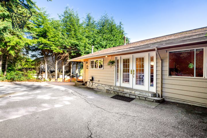 607-barnham-road-west-vancouver-3 at 607 Barnham Road, British Properties, West Vancouver