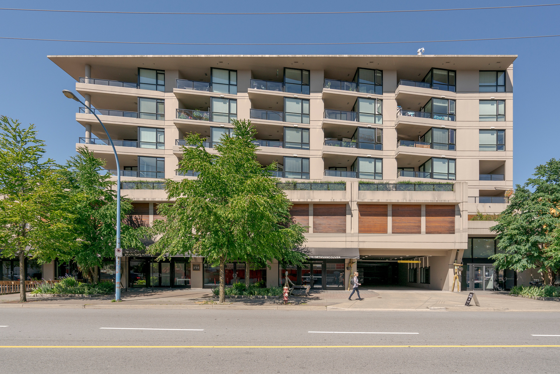 302-160-west-3rd-street-360hometours-01 at 302 - 160 W 3rd Street, Lower Lonsdale, North Vancouver