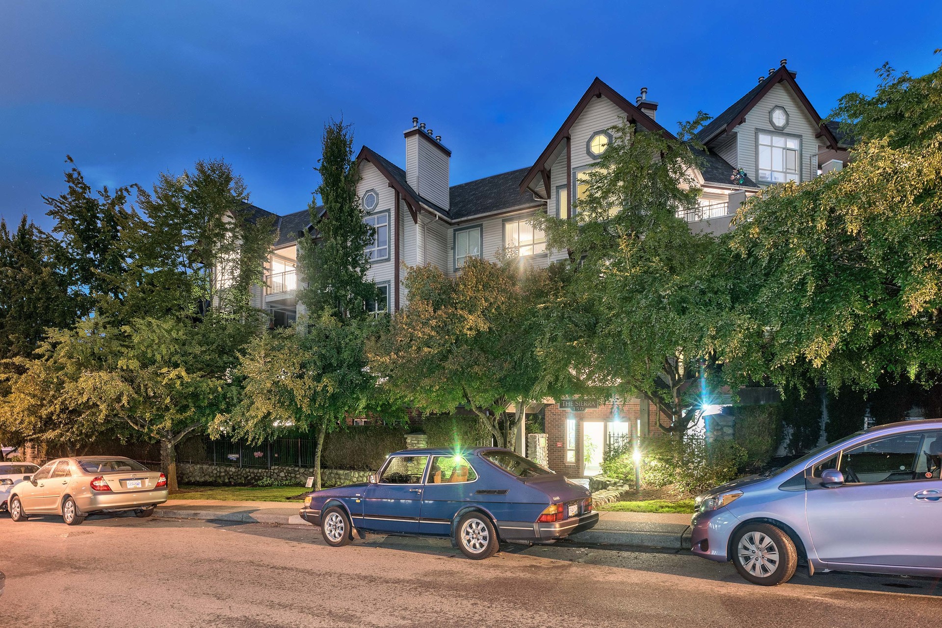 301-150-w-22nd-street-north-vancouver-01 at 301 - 150 W 22nd Street, Central Lonsdale, North Vancouver